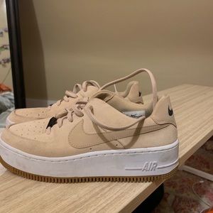 NIKE AIR FORCE ONE AF1 SAGE LOW